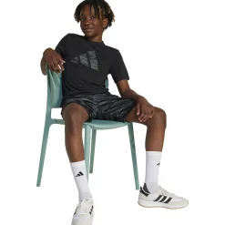 j tr-es cam te<ADIDAS Best