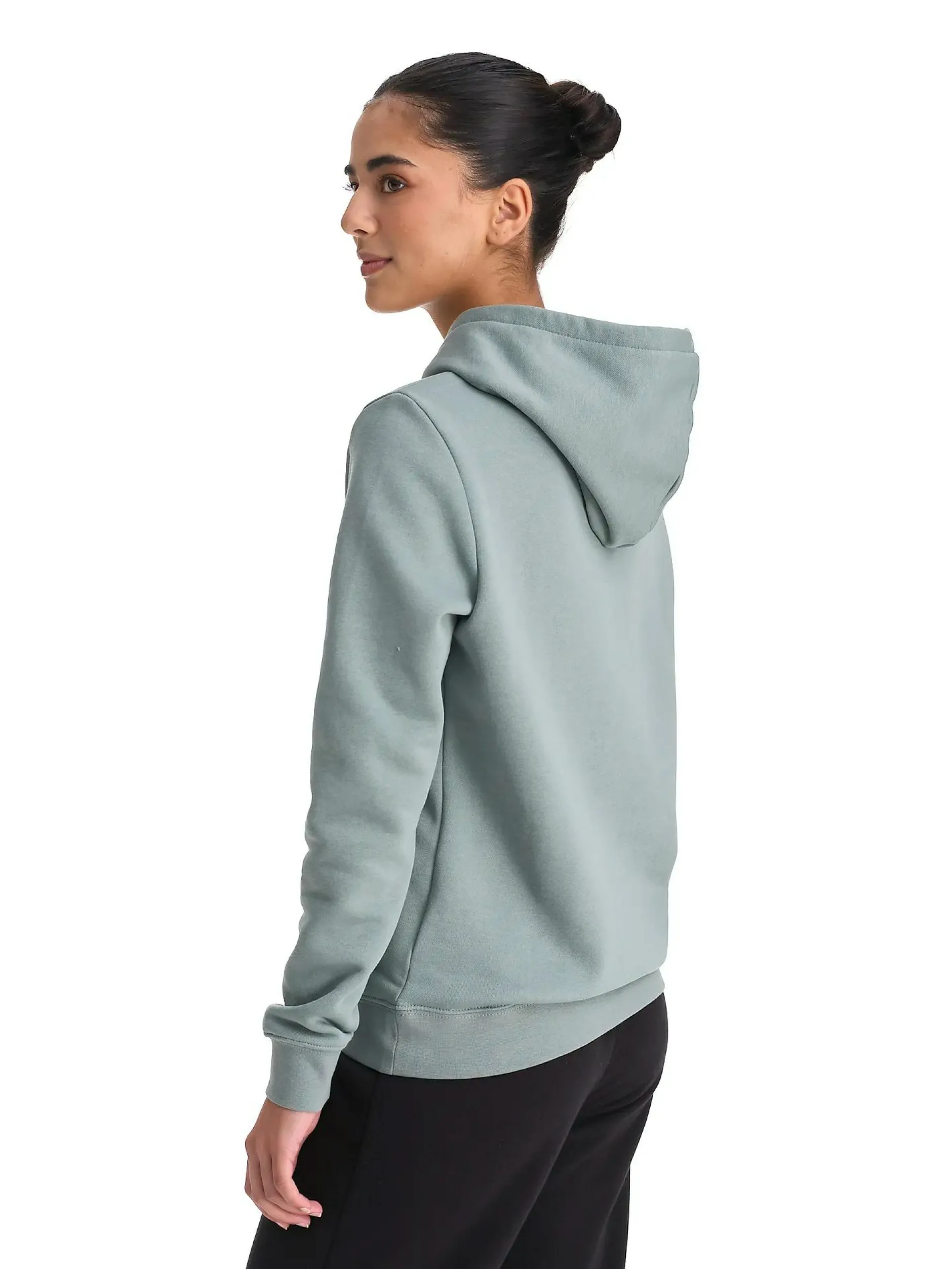mass merchants hooide w<PUMA New