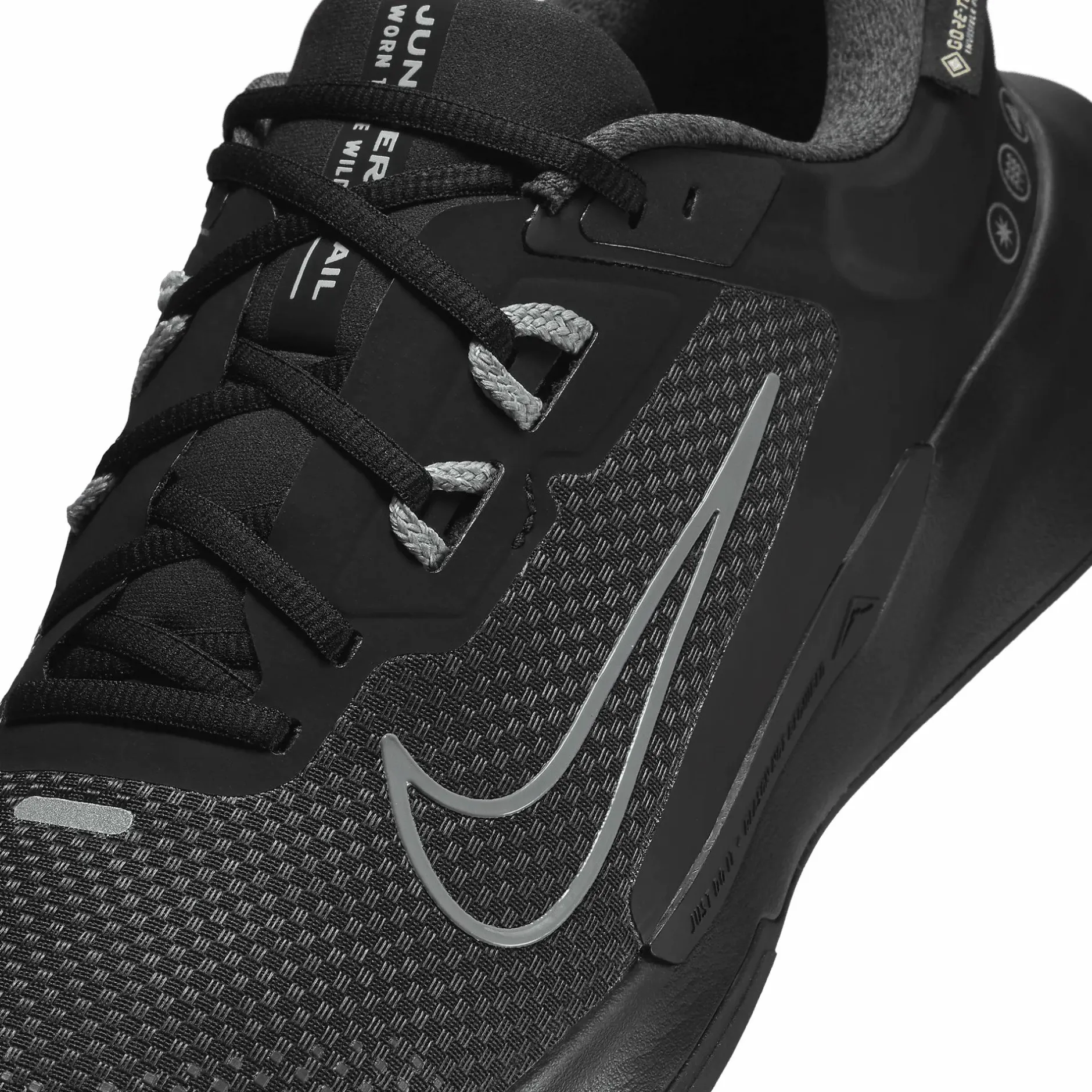 juniper trail 2 gore-tex men's<NIKE