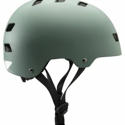 so skate helmet ii u<REVOLUTION Clearance